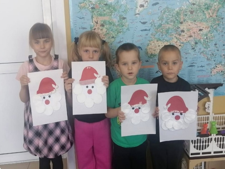 А У ДЕДУШКИ МОРОЗА СЕГОДНЯ ДЕНЬ РОЖДЕНИЯ!.